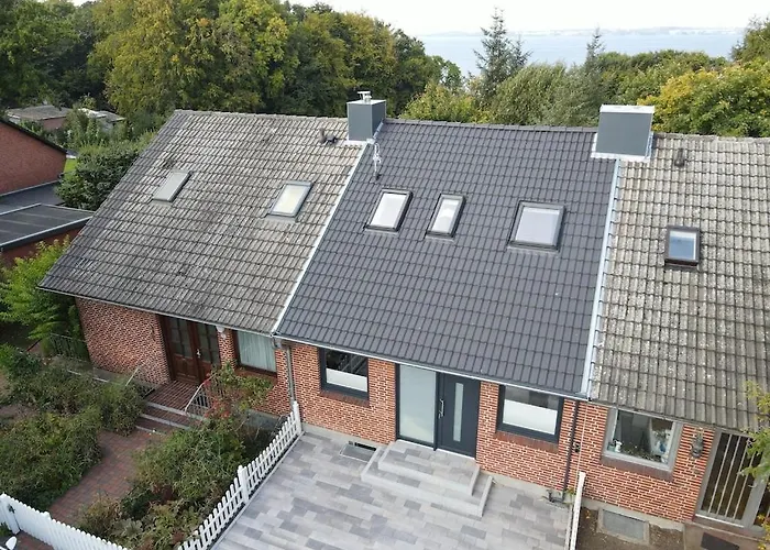 \'Achterdeck\' Moderne & Hochwertige Hausscheibe In Sackgassenlage!