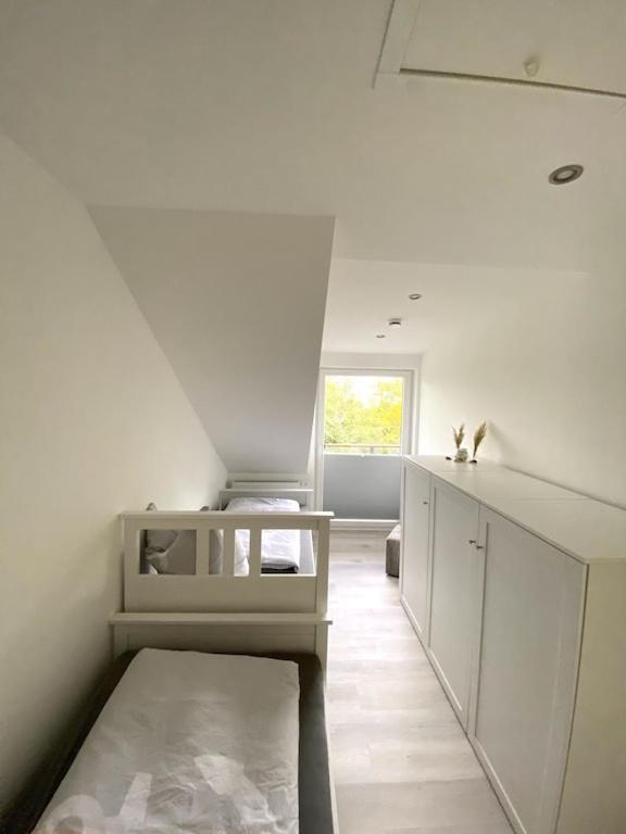 'achterdeck' Moderne & Hochwertige Hausscheibe In Sackgassenlage!